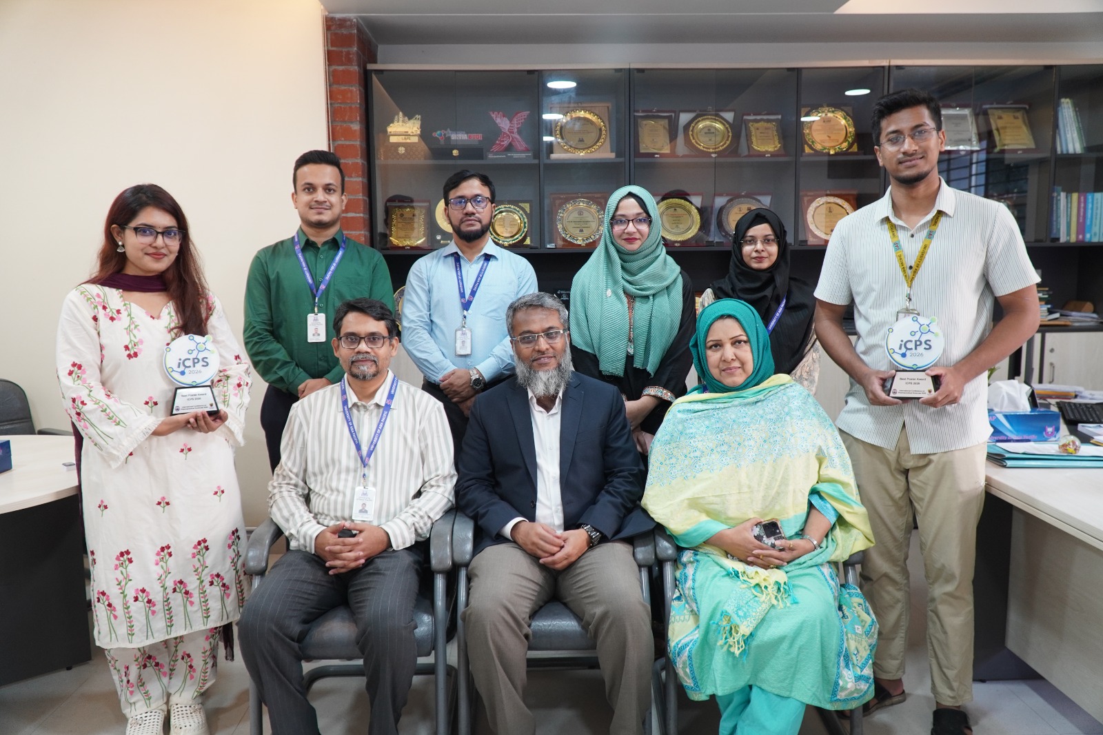 Award presentation at the ICPS-2026 ceremony