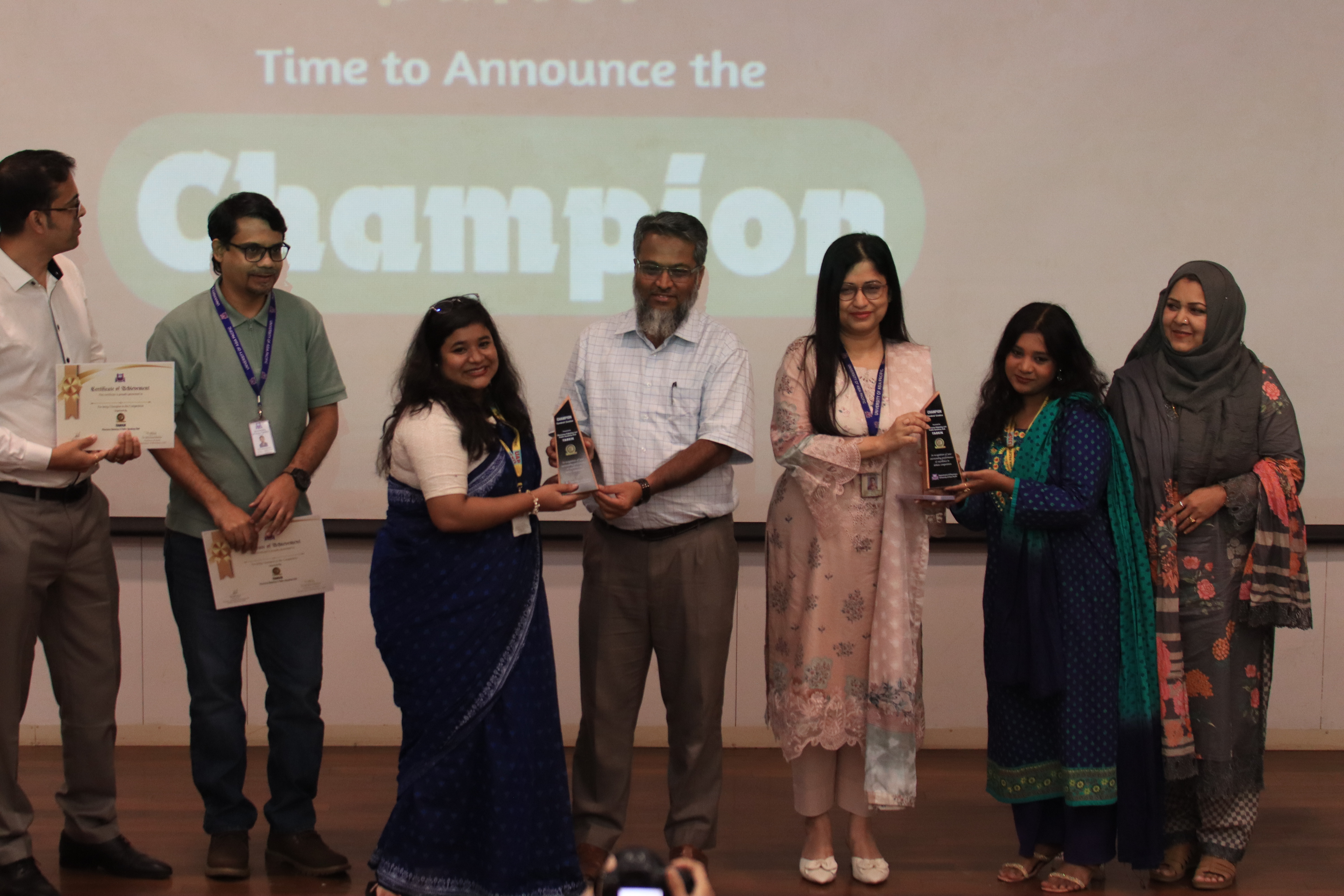 Debate Teams in Action