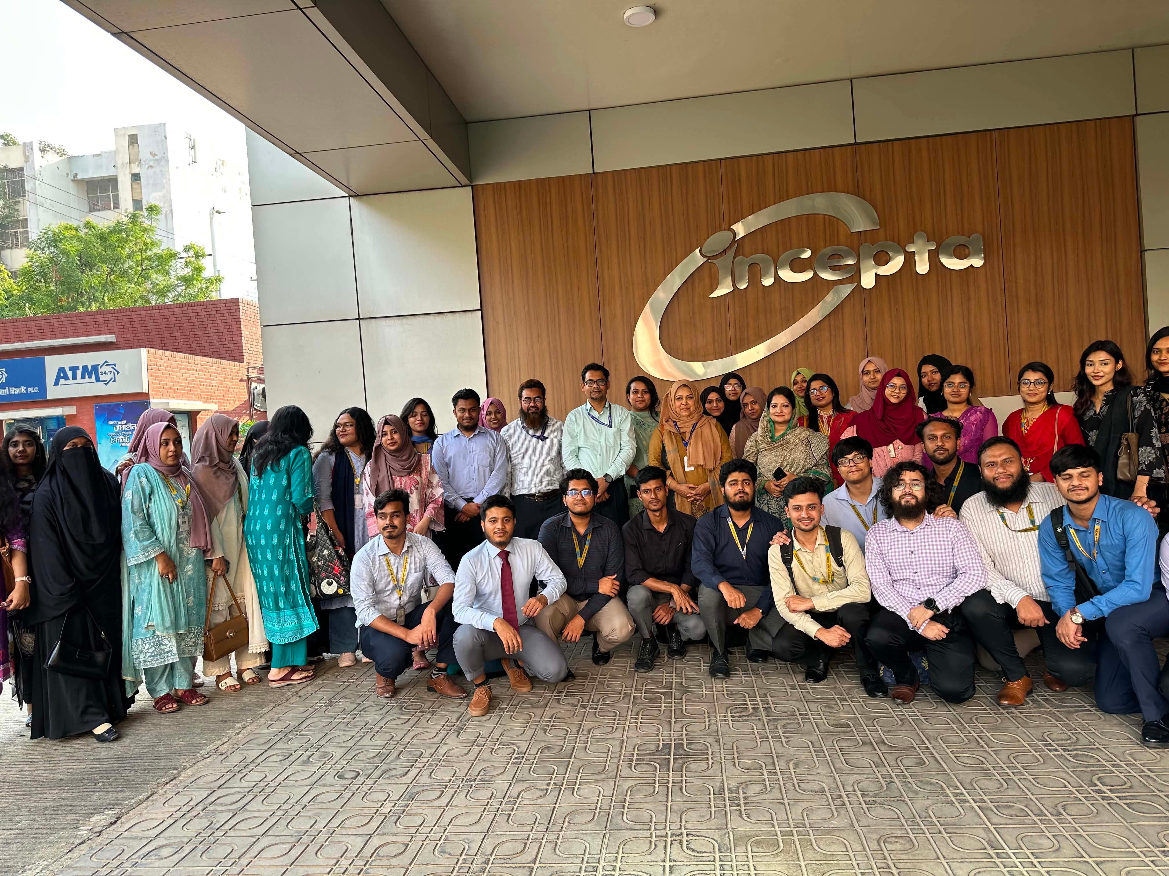 UAP Pharmacy Students Industrial Visit at Incepta Pharmaceuticals PLC